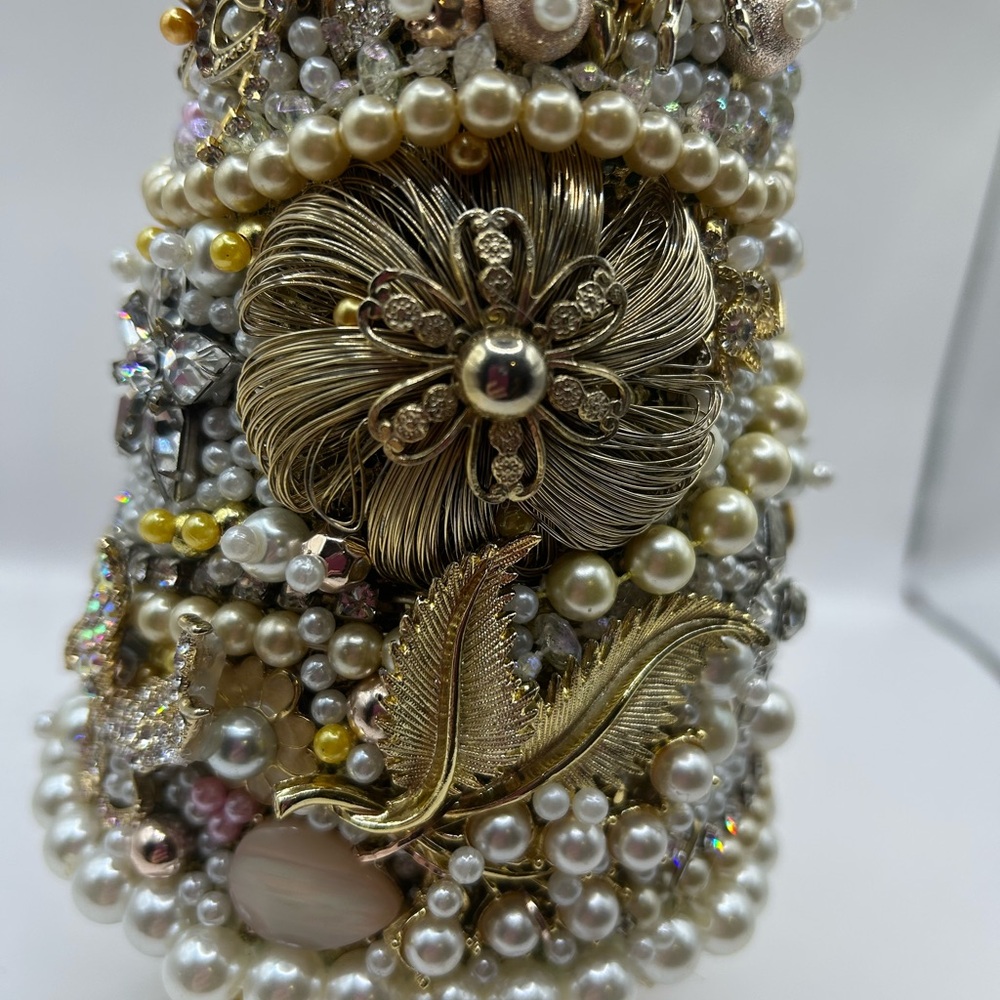 Hand Crafted Upcycled Vintage to Modern Jewelry Christmas Tree - Picture 9 of 13